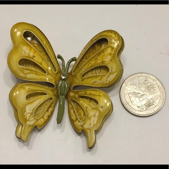 Vintage Handpainted Butterfly Brooch - Picture 5 of 5